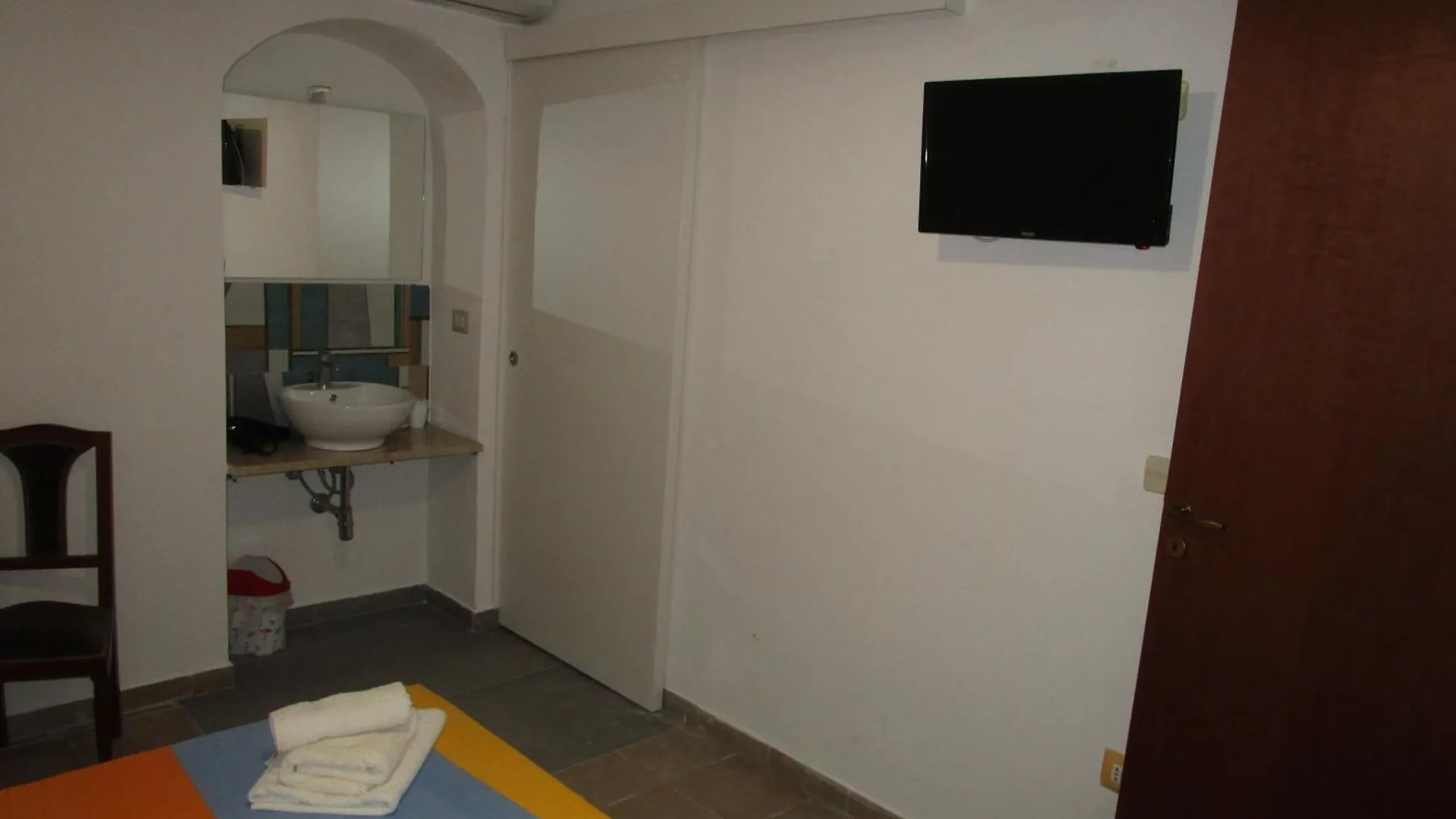 Bed and Breakfast Zurigo Val Di Noto 3*,  Italien